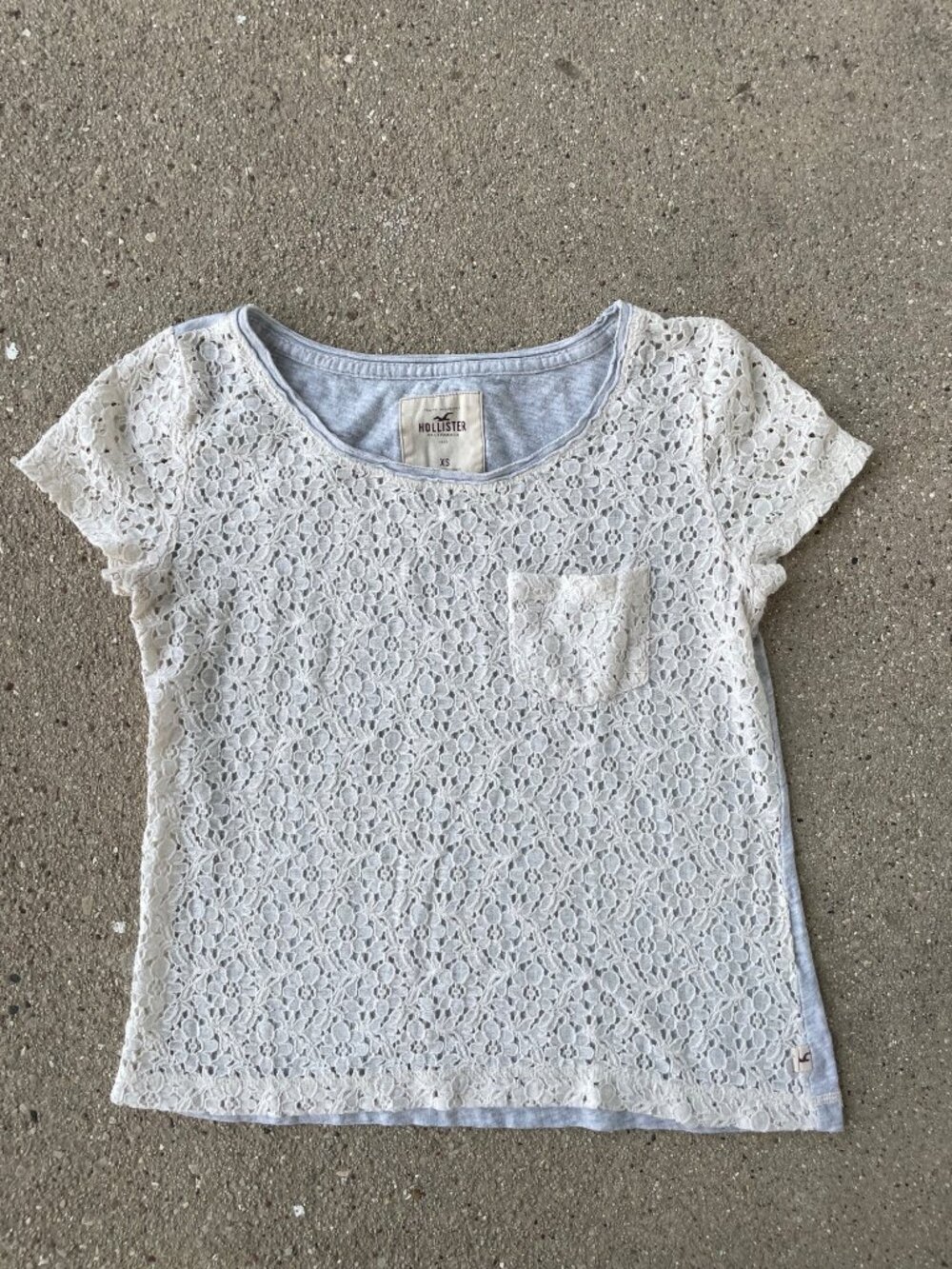 Vintage Y2K Hollister Short Sleeve Top Cream Lace Logo Mall Bella Swan Indie XS